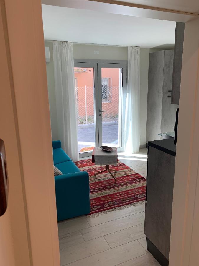 8 Di Cuori Acomodação com café da manhã Rimini Exterior foto