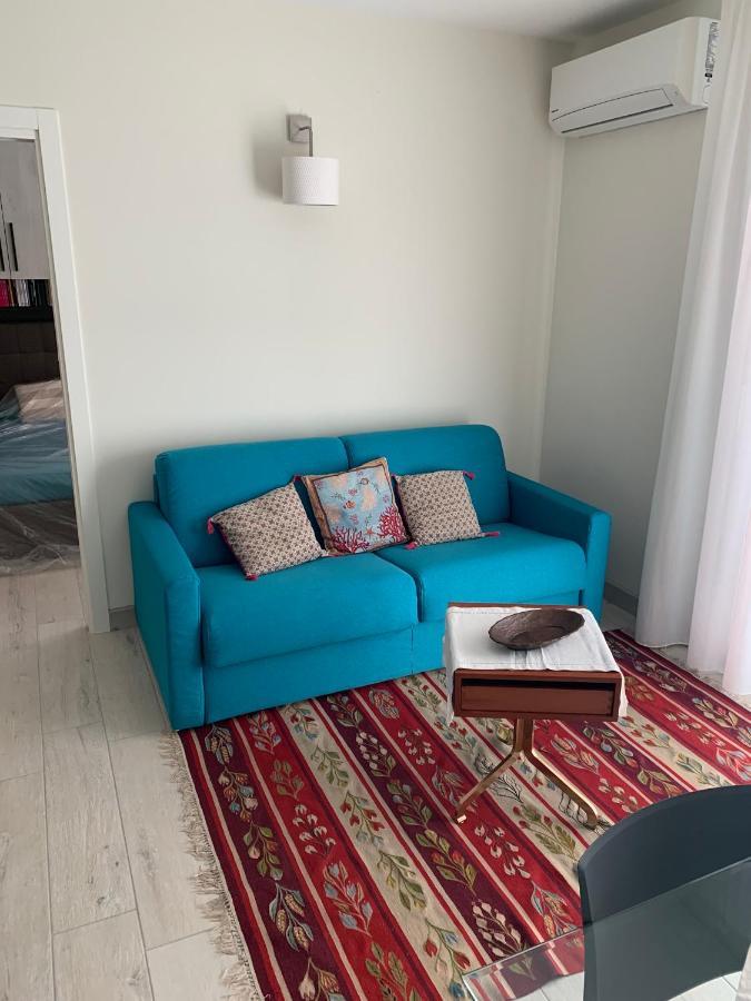 8 Di Cuori Acomodação com café da manhã Rimini Exterior foto